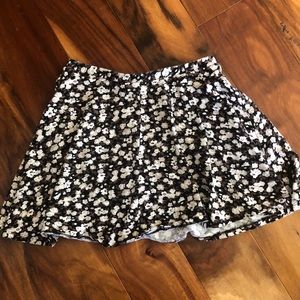La hearts skater skirt